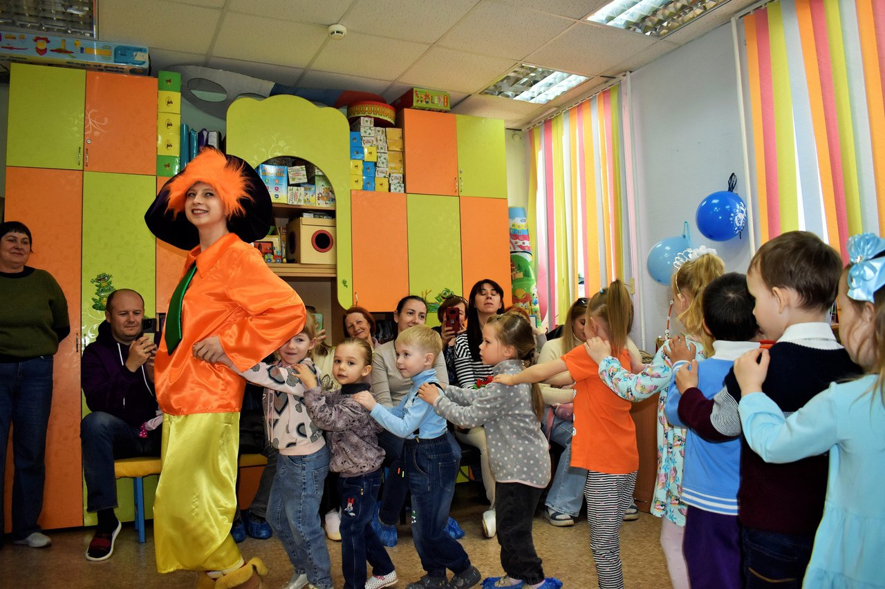 23 мая в Центре прошло праздничное заключительное мероприятие &quot;Путешествие по радуге&quot; для детей, посещающих группу &quot;Радуга&quot; (4-5 лет).