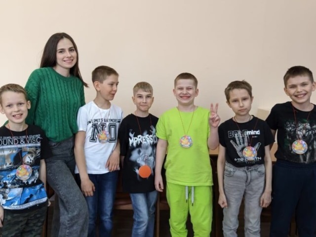 Подростковая группа <br>«Искатели»