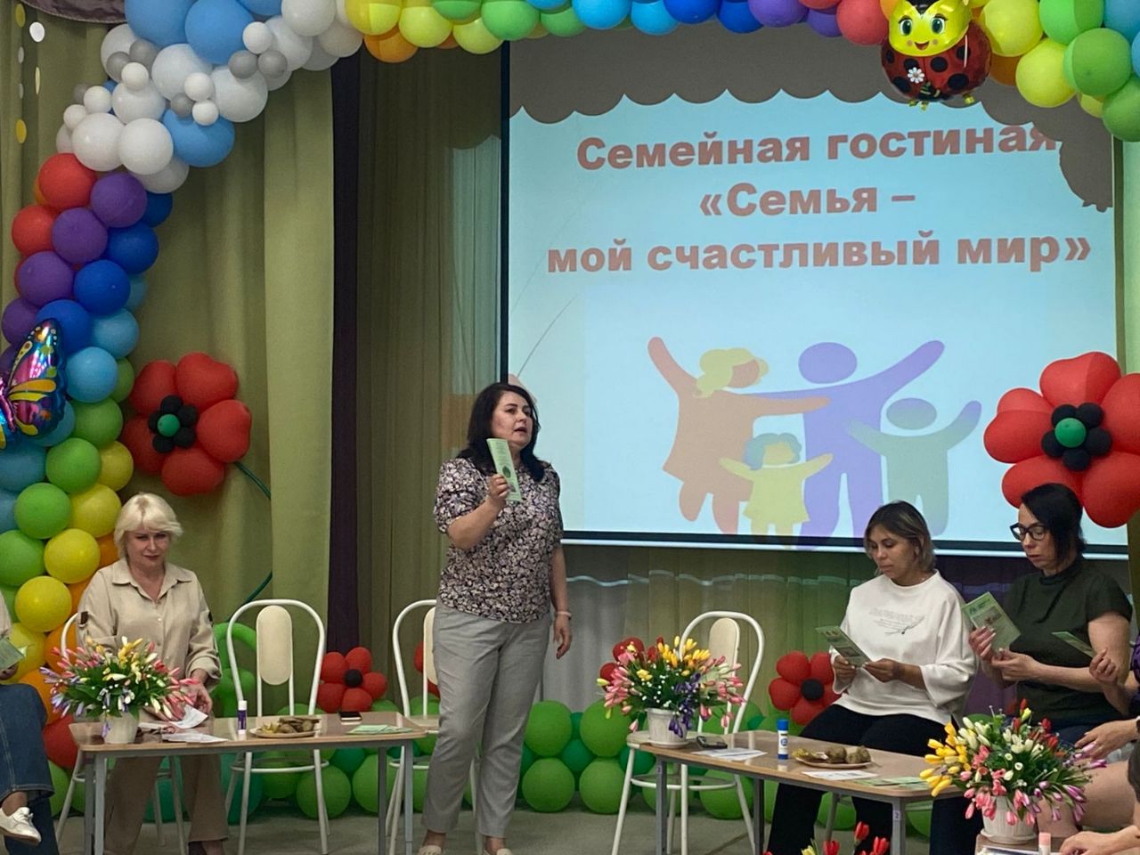 Семейная гостиная в саду №142 "Росинка"