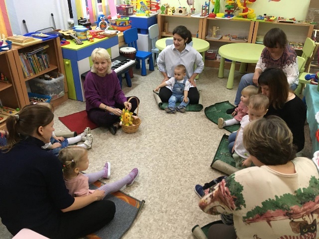 Детско-родительская группа «Звёздочки»